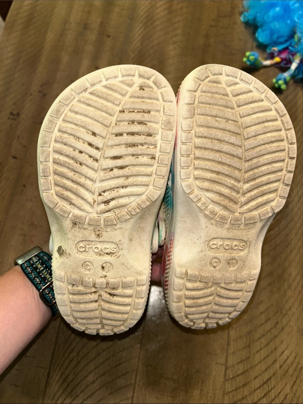 CROCS Kids Tie-Dye Clogs size 11 toddler